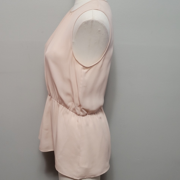 Theory Jethria blush silk peplum blouse size medium - Picture 3 of 7